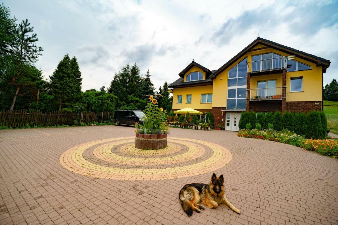 Isaan Ostrzyce Guest House Luaran gambar